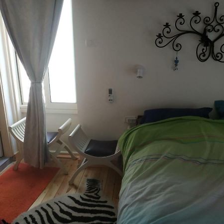 דירות חיפה Studio Apt Great Location Heart Of Downtown District מראה חיצוני תמונה