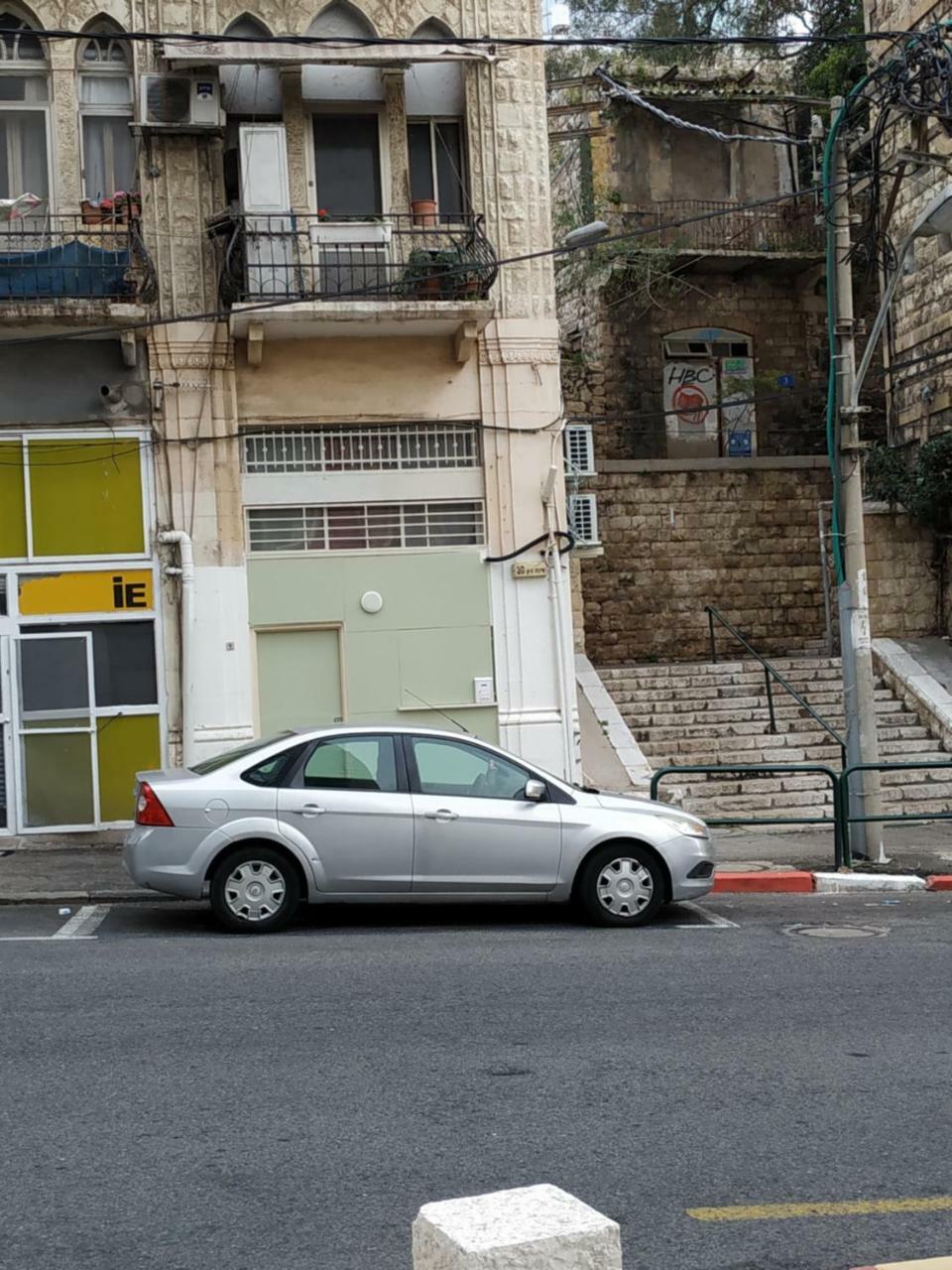 דירות חיפה Studio Apt Great Location Heart Of Downtown District מראה חיצוני תמונה